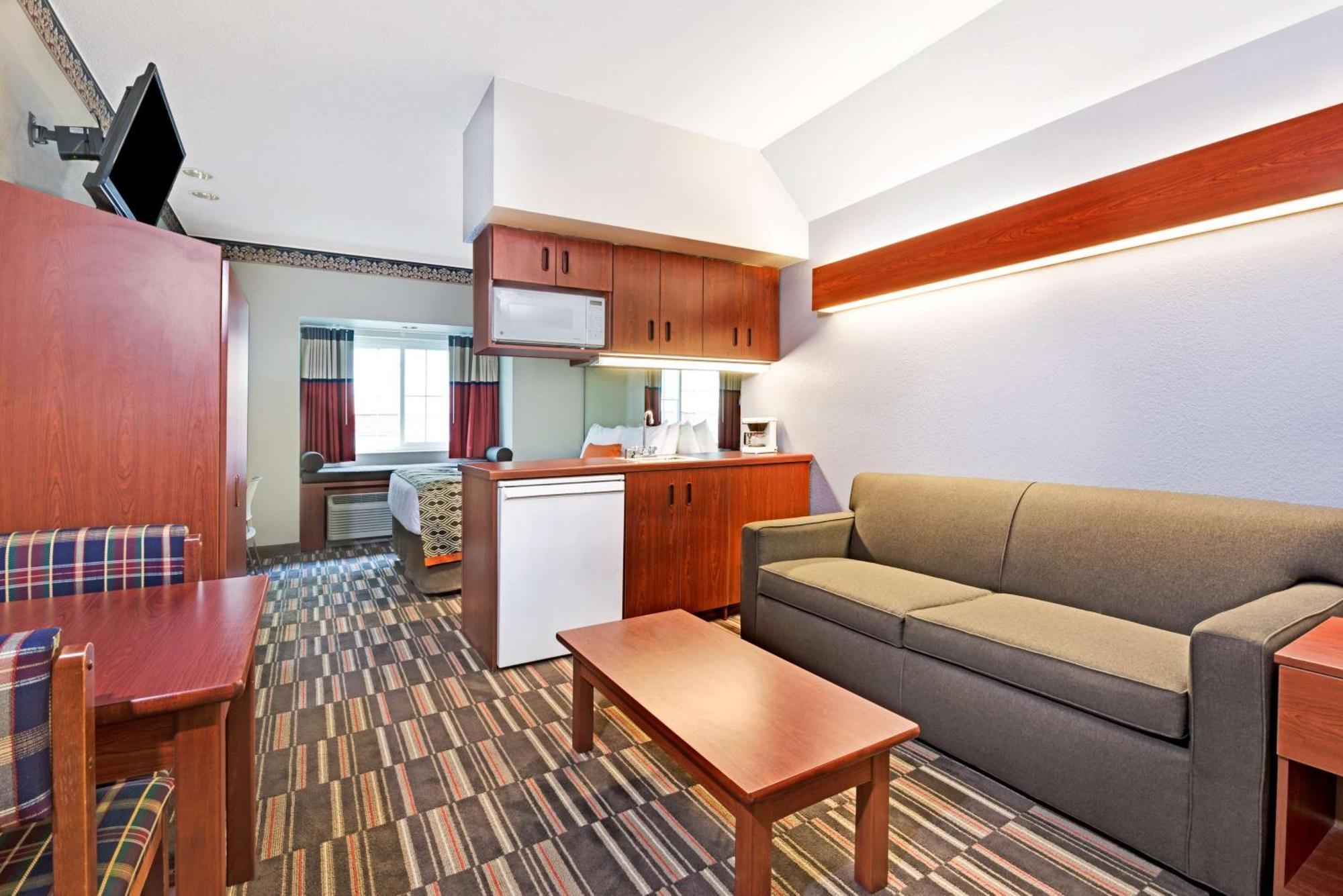 Microtel Inn & Suites Urbandale Luaran gambar